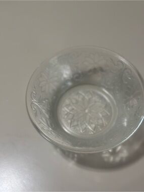 Tiara Clear Glass Etched Floral Serving Bowl